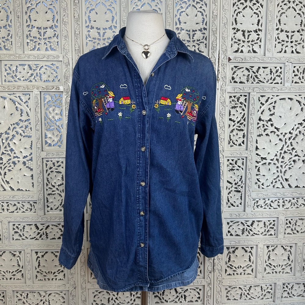 Vintage Cabin Creek Denim Dark Wash Garden‎ Theme Embroidered Grannycore Shirt